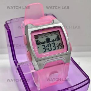 টিক টক লেডিস ঘড়ি।